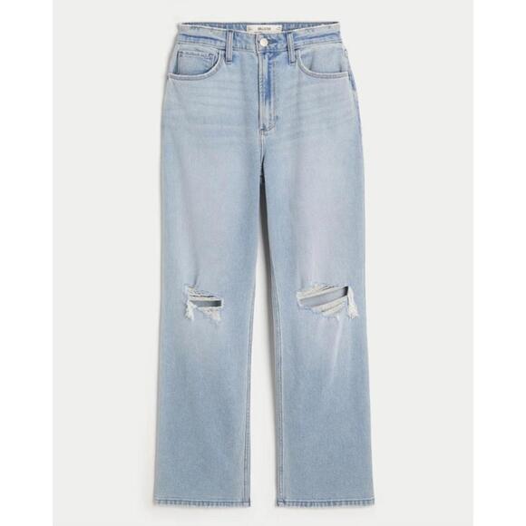 Hollister Denim - NWOT Hollister Ultra High-Rise Light Medium Wash Ripped Dad Jeans- Size 7 (28w)